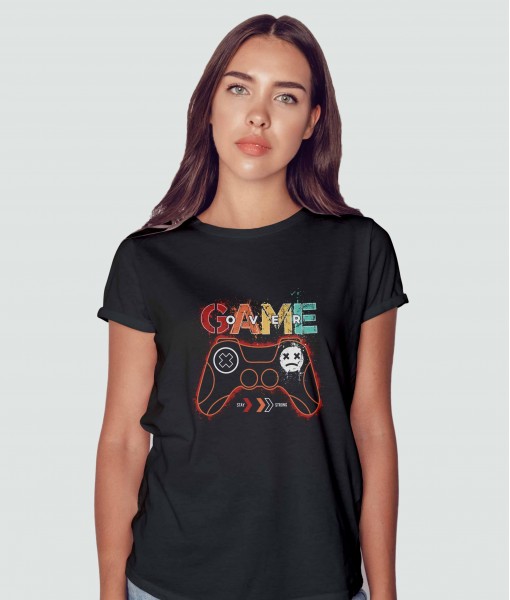 Дамска тениска с щампа Текст и надписи GAME OVER 1